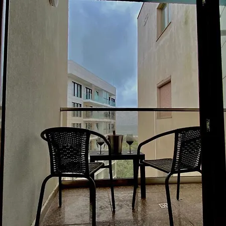 Apartment White Luxury Navodari